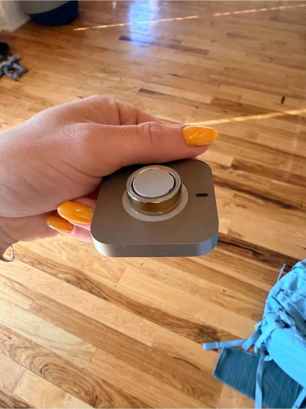 Oura Silver Magnetic Charger Dock with Gold Accent